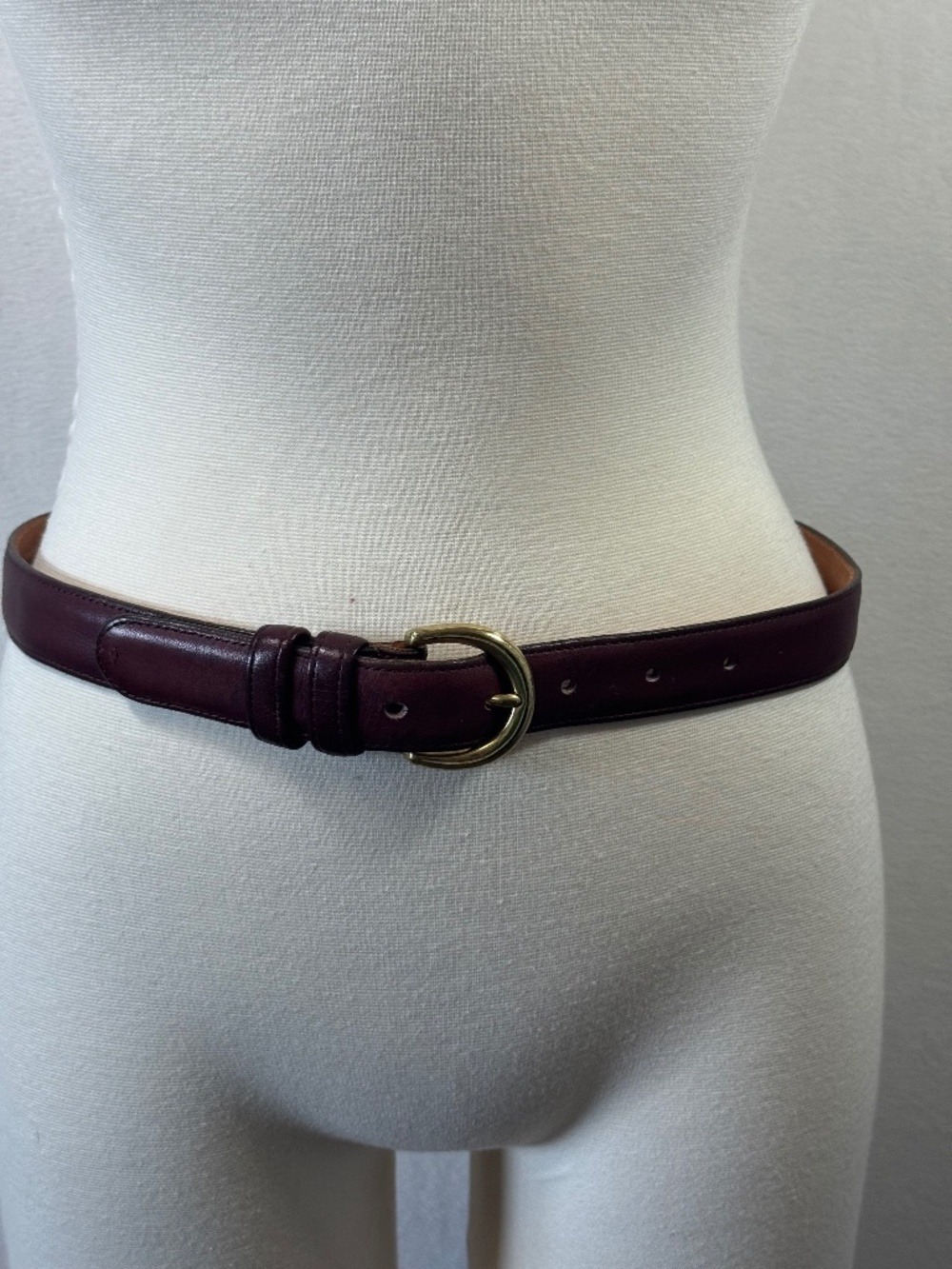 Coach Vintage made USS Leather Belt with Gold Buckle medium - Picture 2 of 7